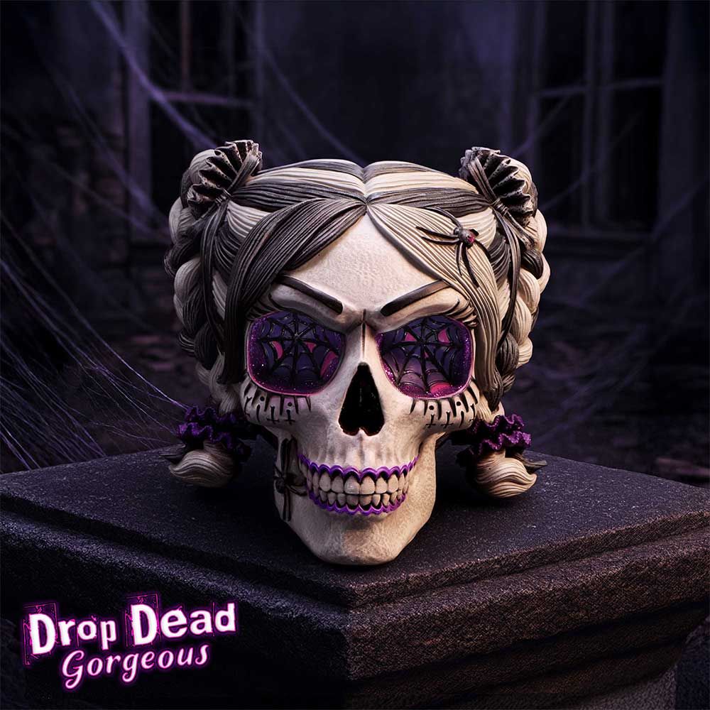Drop Dead Gorgeous Skull - Creepy and Kooky