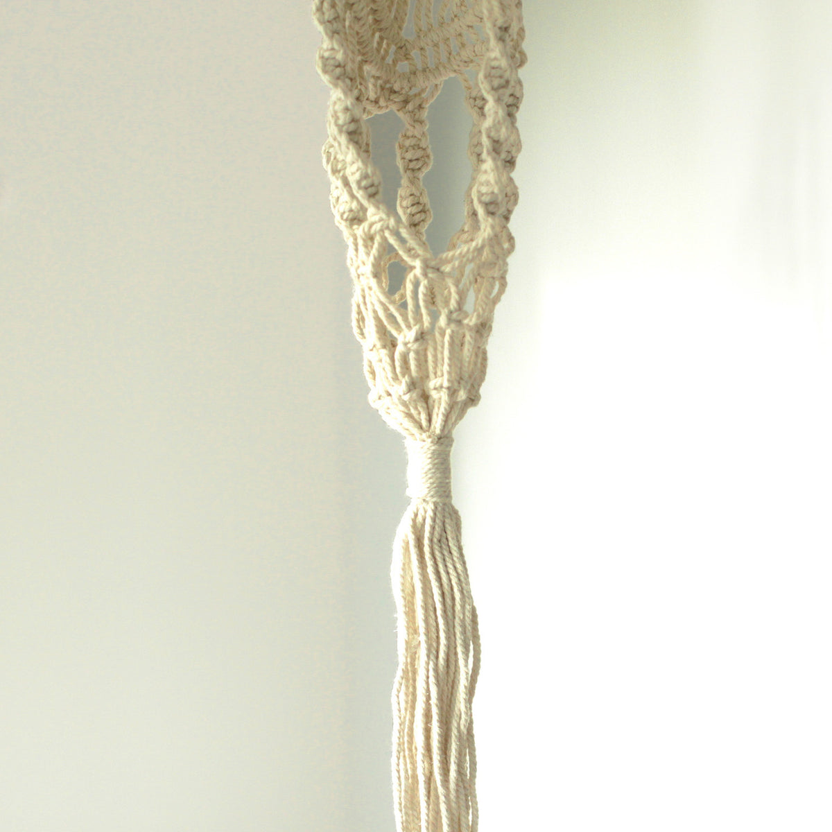 macrame rope flower holder