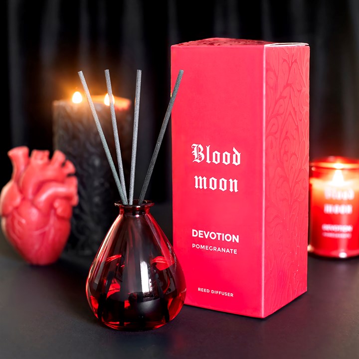 Blood Moon Pomegranate Reed Diffuser with red gift box