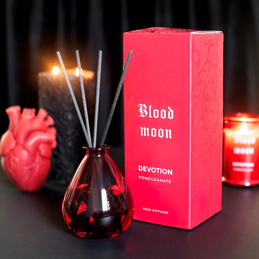 Blood Moon Pomegranate Reed Diffuser with red gift box
