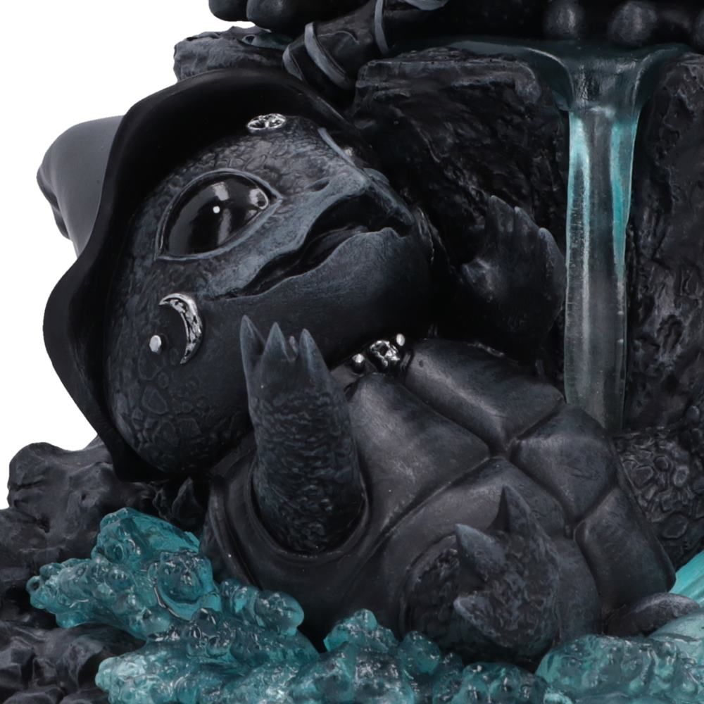 Cult Cuties Waterfall Wonder turtle and frog detail