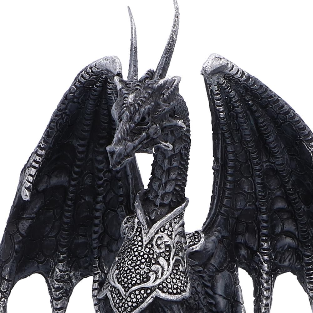 Dragon's Dominion dragon figurine detail