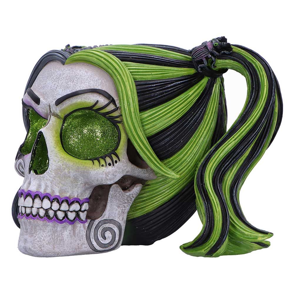 Drop Dead Gorgeous Skull - Beetles and Bugs