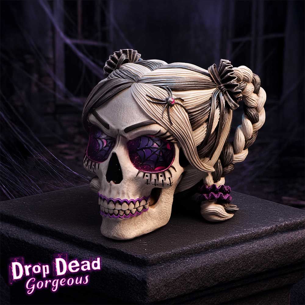 Drop Dead Gorgeous Skull - Creepy and Kooky