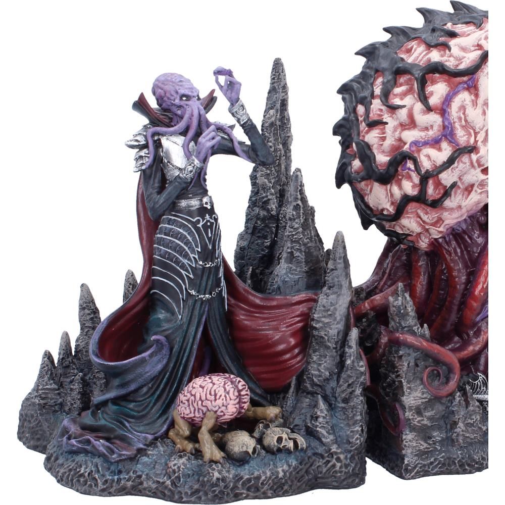Close-up of Mind Flayer and Elder Brain bookend sculptures