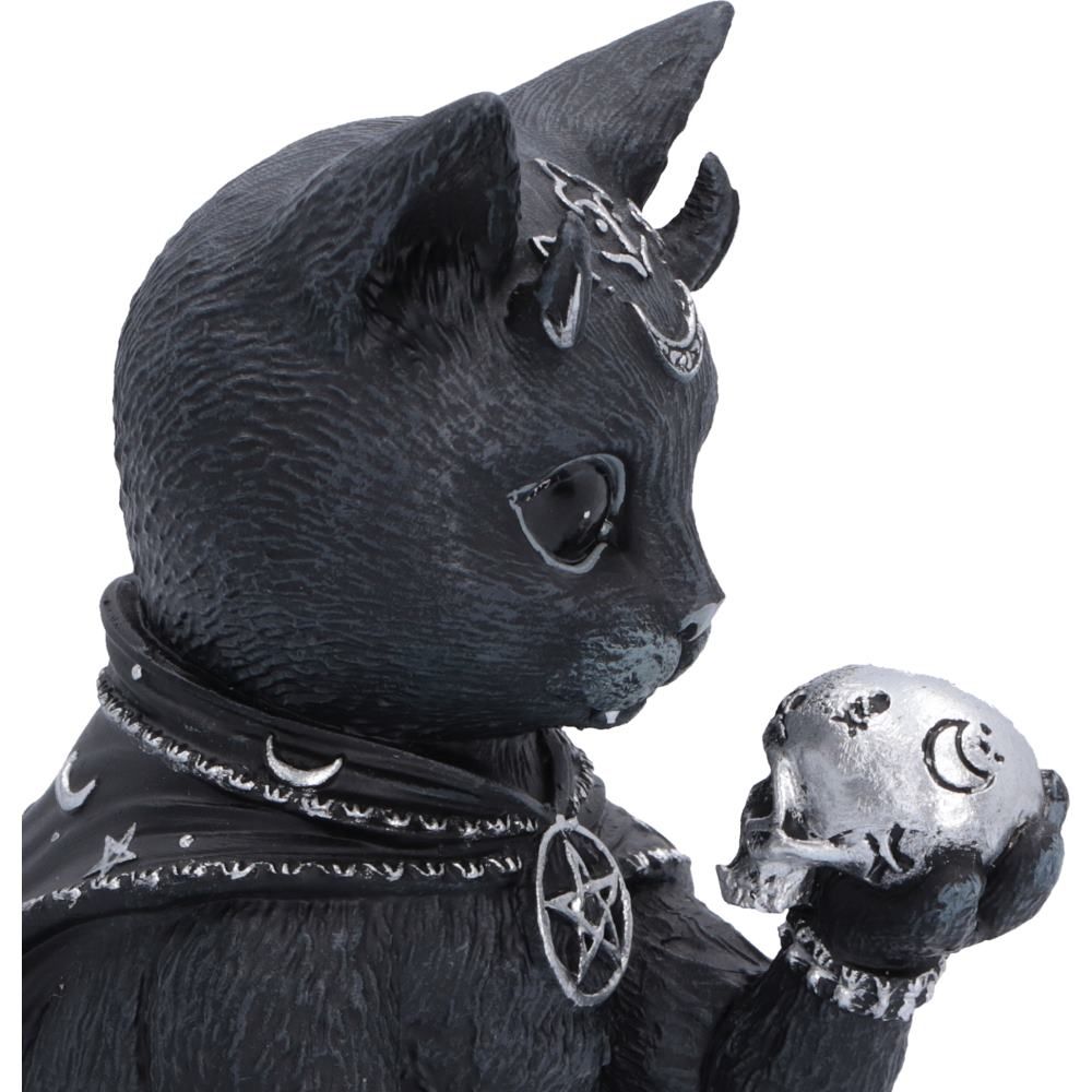 Close-up of Feligor figurine holding a silver skull