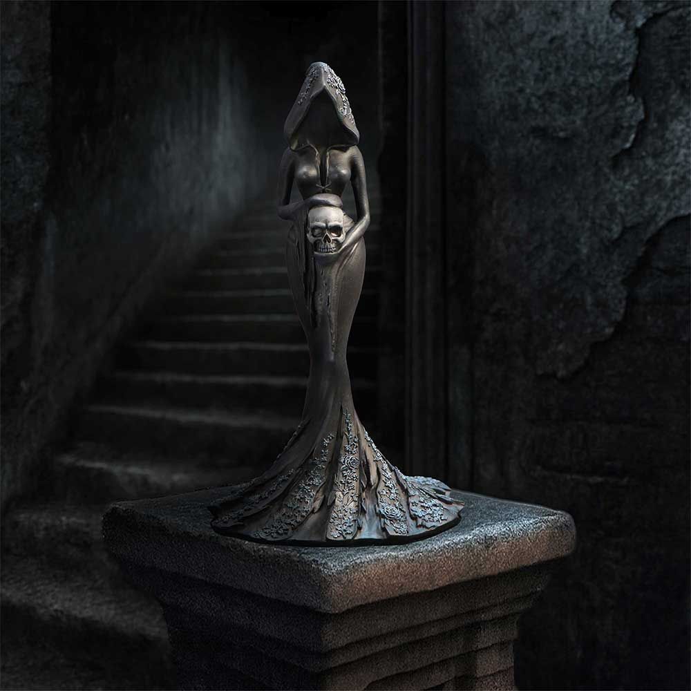 Femme Fatale Keeper Figurine