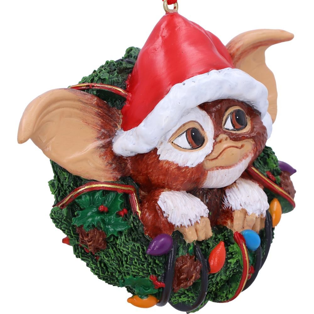Gremlins Gizmo festive wreath ornament close up
