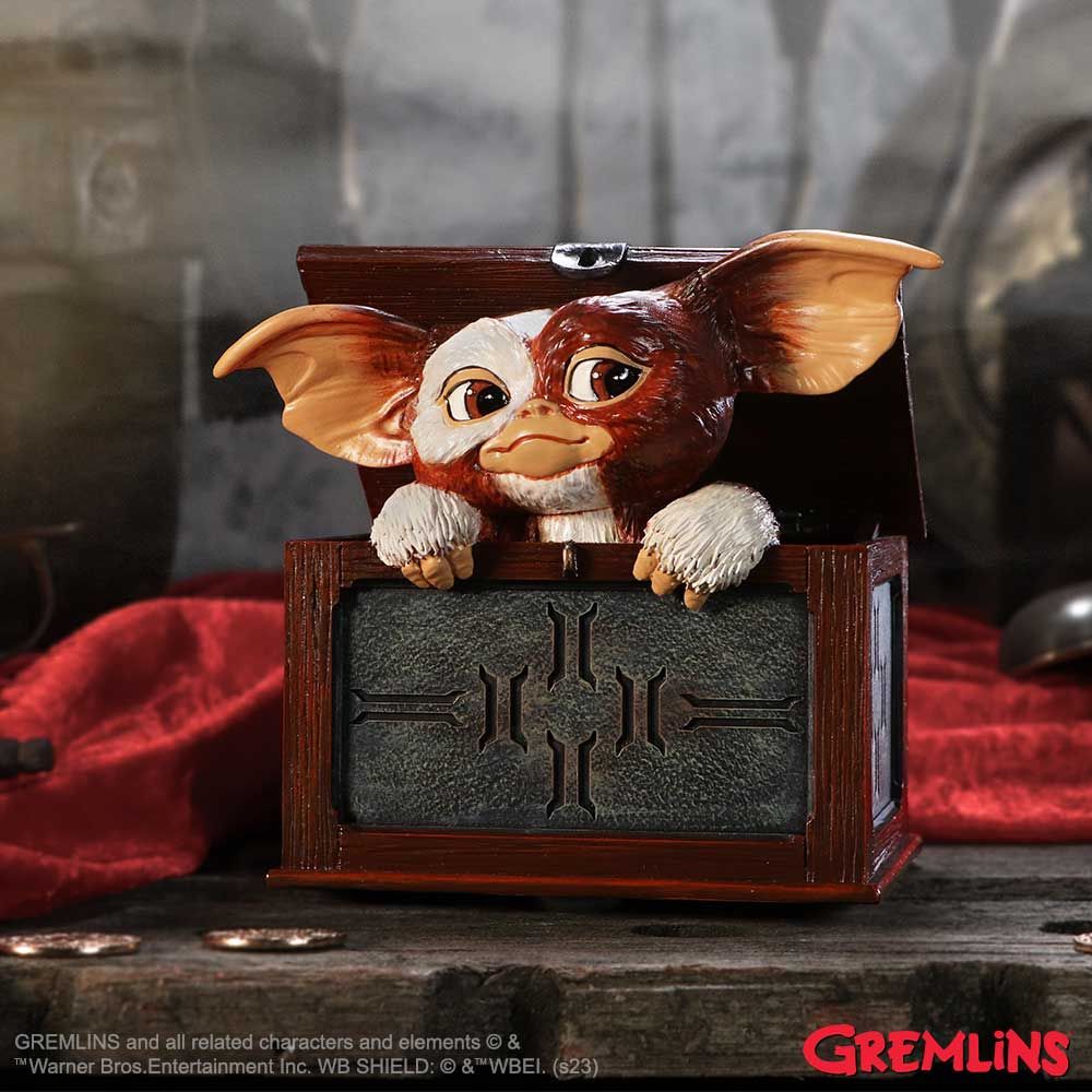 Gremlins Gizmo in a Box lifestyle display