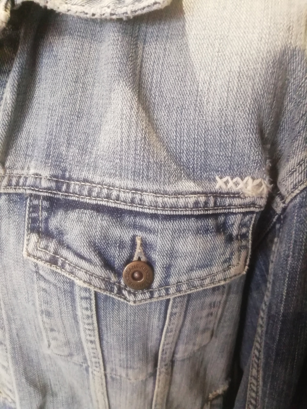 Ladies Distressed Denim Jacket, Large