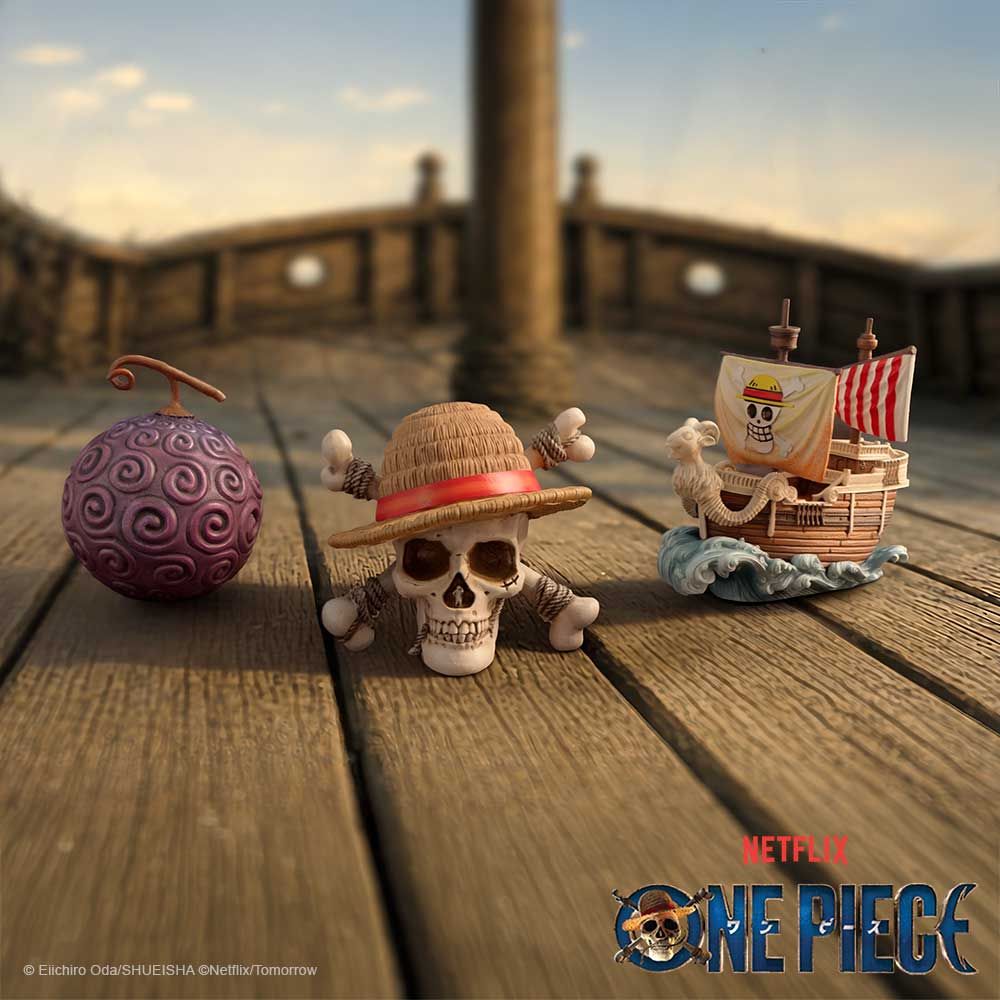One Piece First Voyage Figurines official collectible set