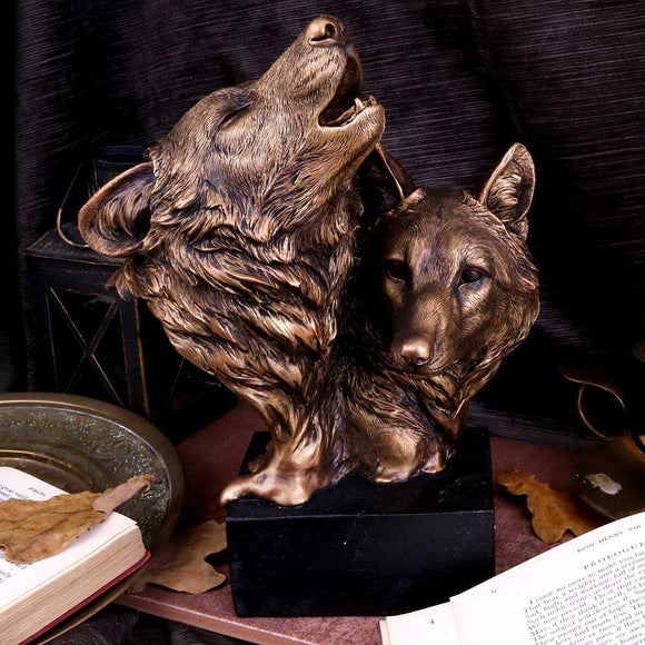 Song of the Wild Howling Wolf Bust