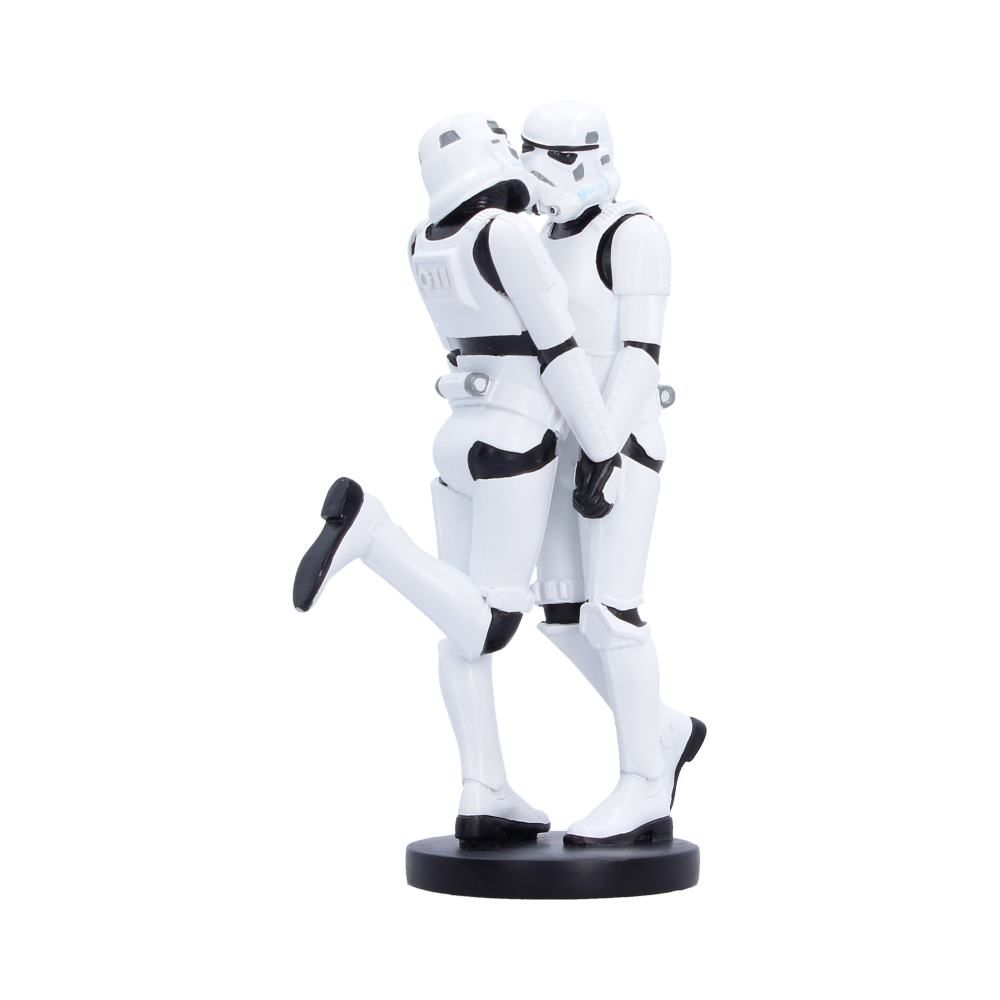 Rear view of two Stormtroopers in the First Kiss figurine