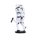 Rear view of two Stormtroopers in the First Kiss figurine