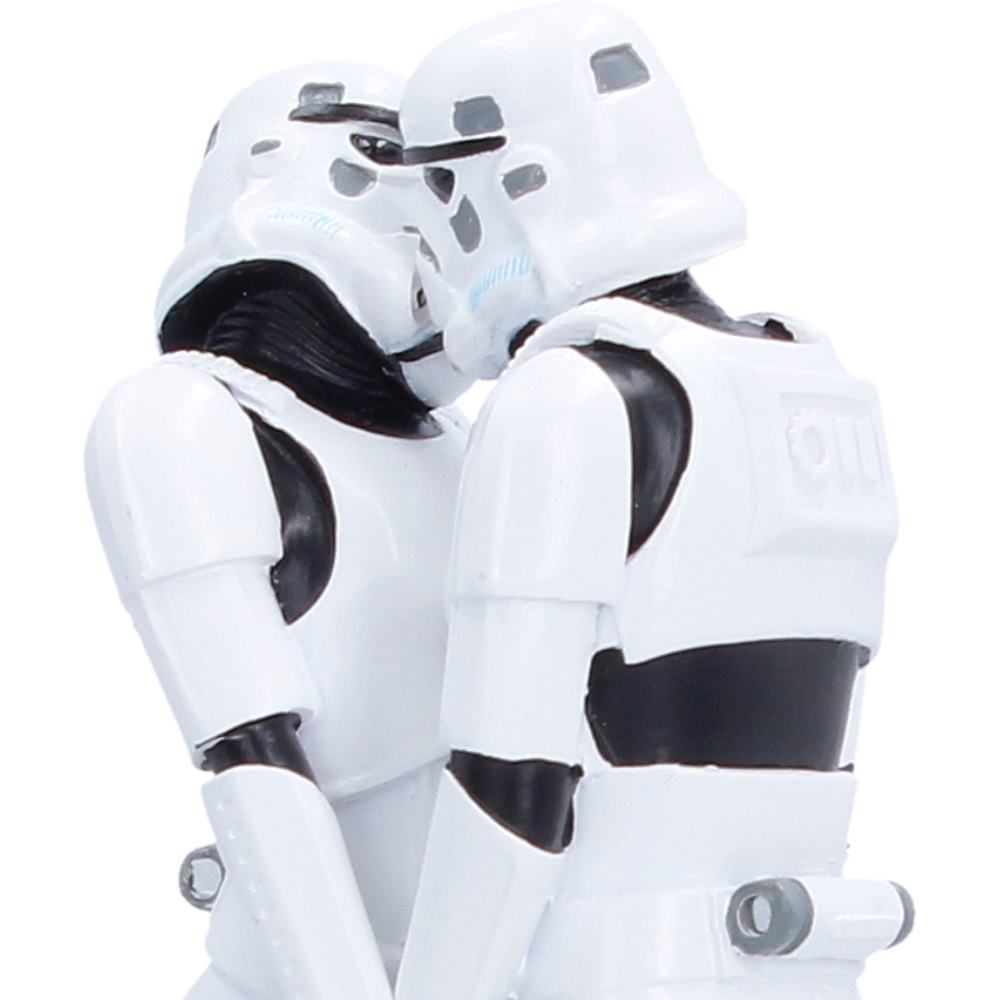 Close-up of the Stormtroopers sharing a romantic kiss