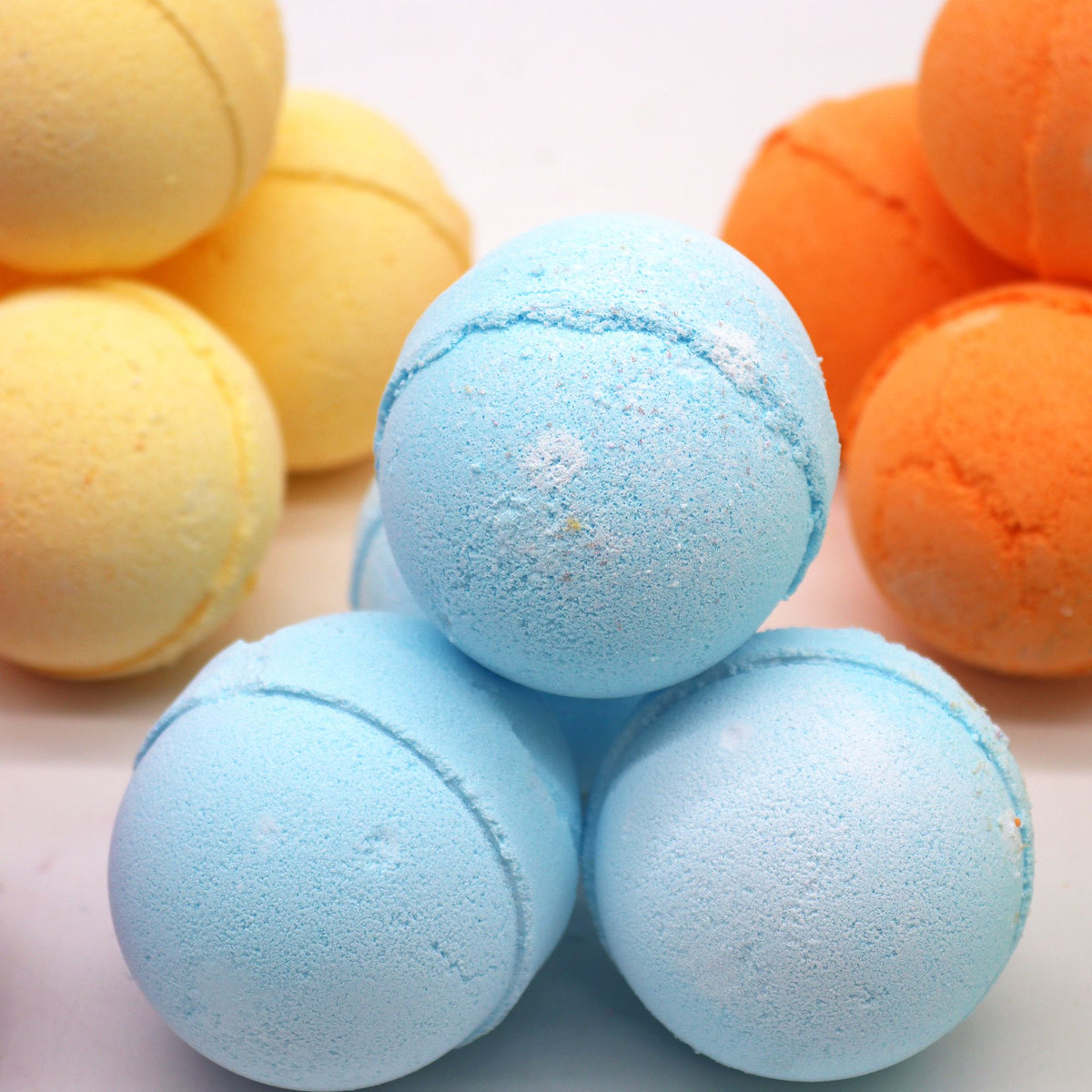 Blue Lavender and Marjoram Essential Oil Bath Bomb 120g
