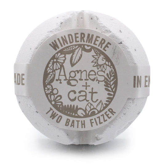 Bath bomb with 'Agnes & Cat' branding on a white background