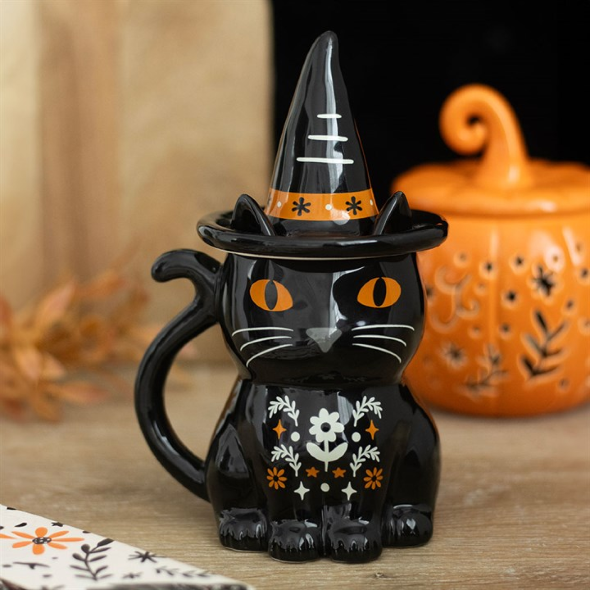 Frightful Folk black cat lidded mug with witch's hat