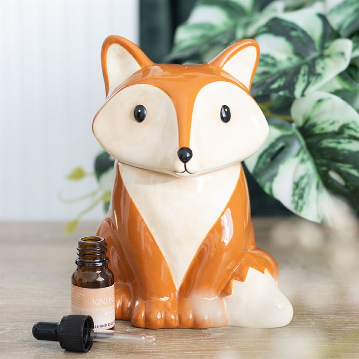 Fox oil burner and wax warmer with orange fox design