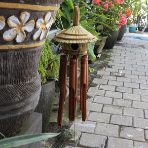 Round Seagrass Bird House Bamboo Windchime (medium)
