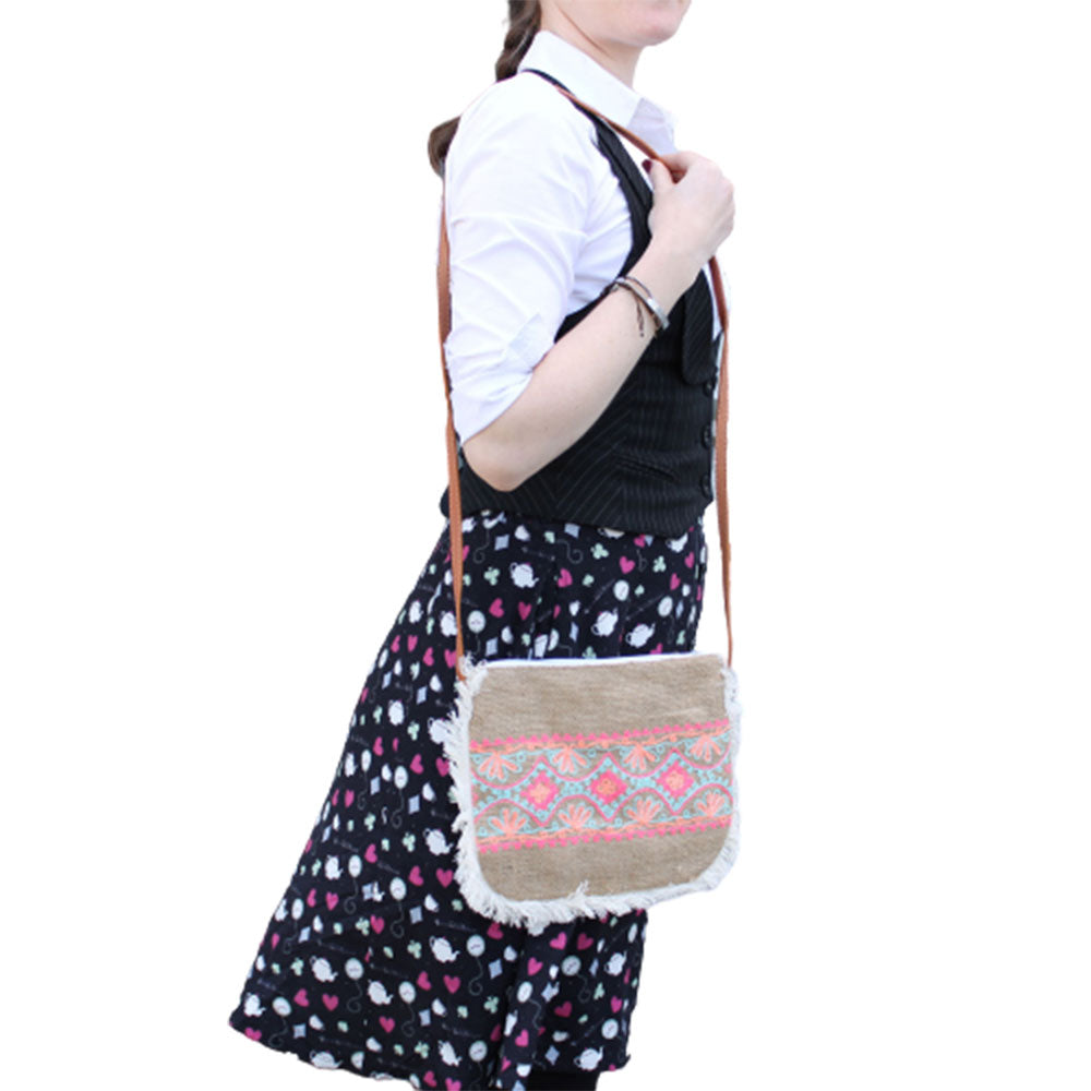 Flower Embroidered Fringe Bag